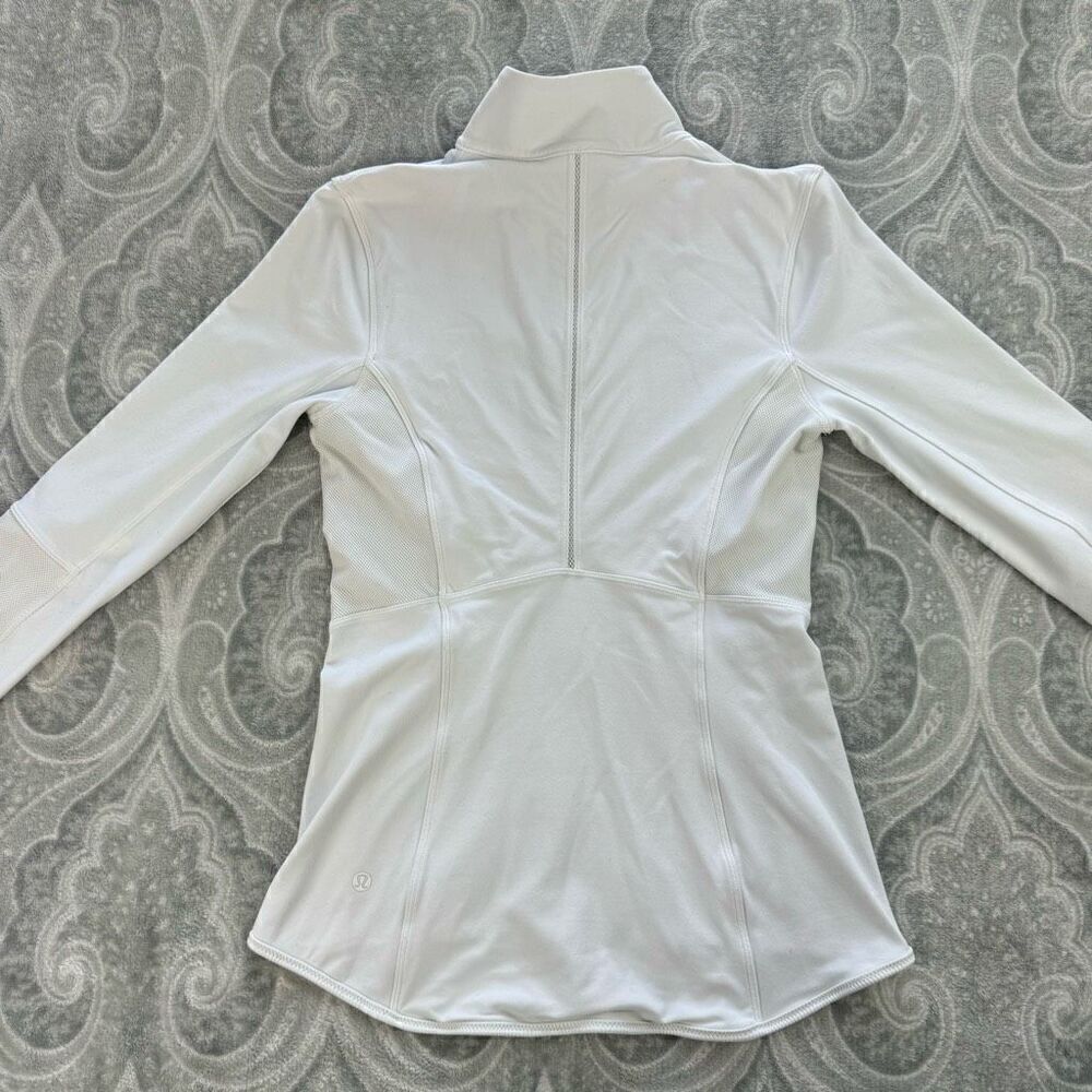 Womens Lululemon Mesh Is More Jacket - Picture 4 of 6